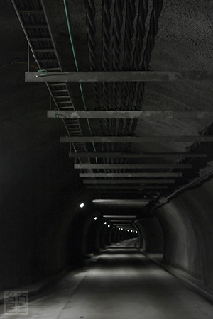 避難トンネル　東海北陸自動車道 飛騨トンネル
